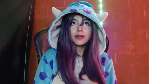 Snapshot of gakomenoshida chatting on 02.08.25 Kate 3 online show from 02.08.25