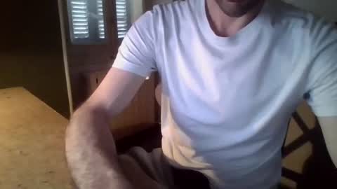 Snapshot of galacticshot chatting on 11.04.25 GalacticShot online show from 11.04.25