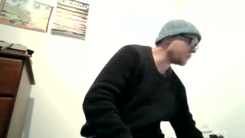 Snapshot of ganjaapprentice chatting on 10.30.25 ganjaapprentice online show from 10.30.25