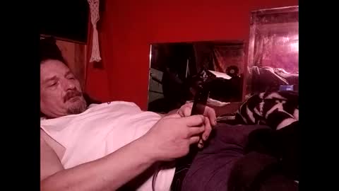 Snapshot of gapegasp chatting on 10.05.25 gapegasp online show from 10.05.25