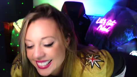 Snapshot of garagesex22 chatting on 01.08.25 Jenna  - be back MONDAY night.  online show from 01.08.25