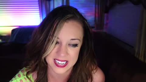 Snapshot of garagesex22 chatting on 02.25.25 Jenna  - be back MONDAY night.  online show from 02.25.25