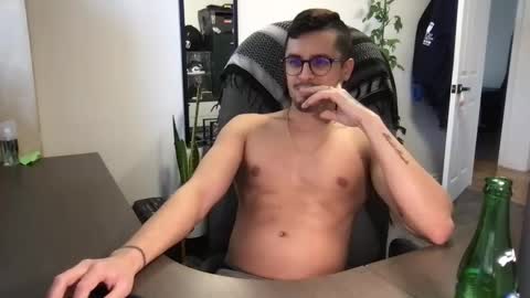 Snapshot of gatmandeep chatting on 03.10.25  Aladdin online show from 03.10.25