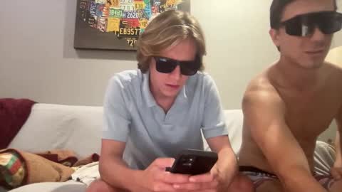 Snapshot of gavinnumbers chatting on 10.14.25 gavinnumbers online show from 10.14.25