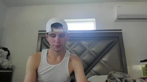 Snapshot of gayndepressed chatting on 09.13.25 Trace online show from 09.13.25