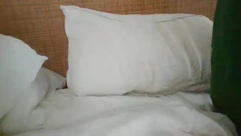 Snapshot of gccurious76 chatting on 01.12.25 GCGuy online show from 01.12.25