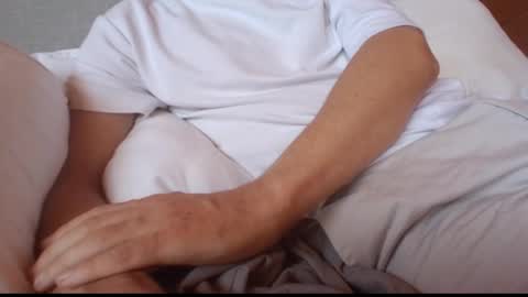 Snapshot of gccurious76 chatting on 02.12.25 GCGuy online show from 02.12.25