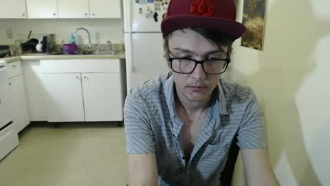 Snapshot of gdanch chatting on 12.29.24 G online show from 12.29.24