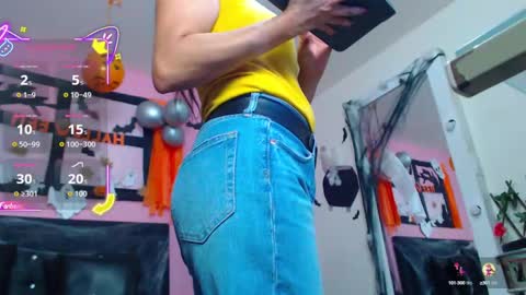 Snapshot of georginabianco chatting on 10.14.25 Georgi online show from 10.14.25