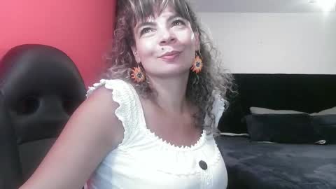 Georgina  online show from 10.14.25