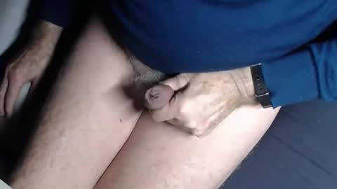 Snapshot of gesiur chatting on 12.21.24 geo online show from 12.21.24