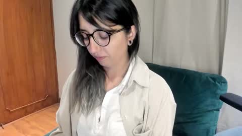 Snapshot of ghostcrimson chatting on 09.17.25 andy online show from 09.17.25