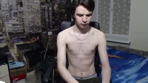 Snapshot of ghostfacefriends chatting on 10.04.25 Fedya online show from 10.04.25