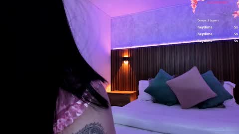 Gia lowry online show from 02.27.25