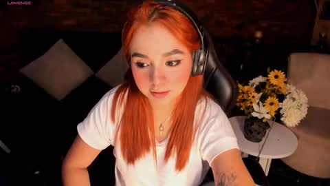 Snapshot of giabrook chatting on 11.09.25 Gia online show from 11.09.25