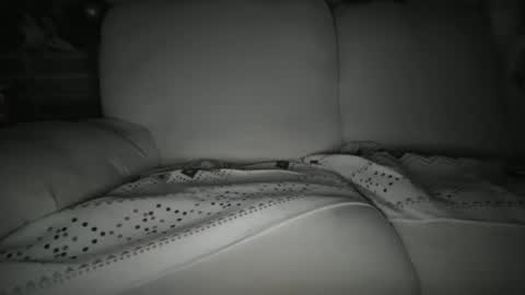 Snapshot of giantjunkjack chatting on 12.26.24 Giantjunkjack online show from 12.26.24