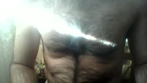 Snapshot of gigigegio chatting on 12.23.24 gigigegio sky online show from 12.23.24