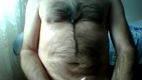 Snapshot of gigigegio chatting on 10.20.25 gigigegio sky online show from 10.20.25