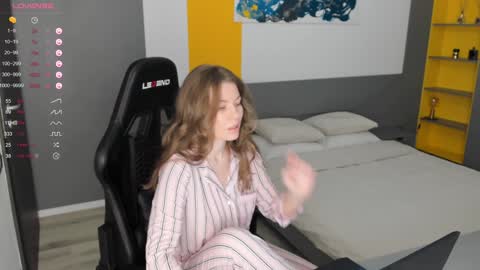 Snapshot of gigihadd chatting on 12.31.24 gigihadd online show from 12.31.24