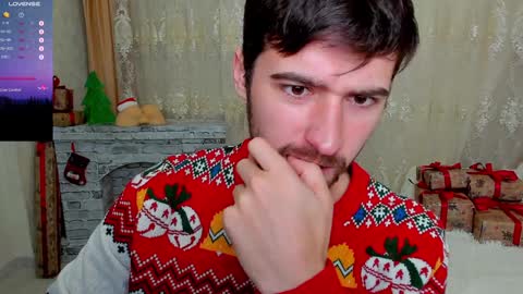 Snapshot of gilbertogonzales chatting on 12.10.24 gilbertogonzales online show from 12.10.24