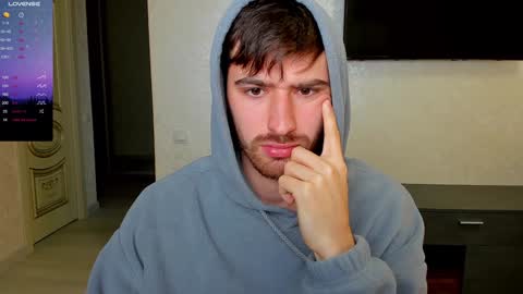 Snapshot of gilbertogonzales chatting on 01.15.25 gilbertogonzales online show from 01.15.25