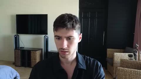 Snapshot of gilbertogonzales chatting on 11.05.25 gilbertogonzales online show from 11.05.25