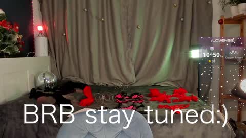 Snapshot of ginavontease chatting on 12.15.24 Gina online show from 12.15.24