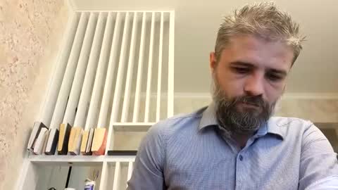 Snapshot of gindrie chatting on 09.10.25 Gabriel online show from 09.10.25