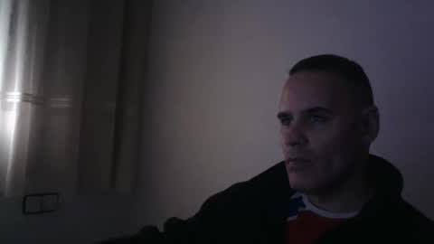 Snapshot of gioshadow chatting on 01.05.25 gioshadow online show from 01.05.25