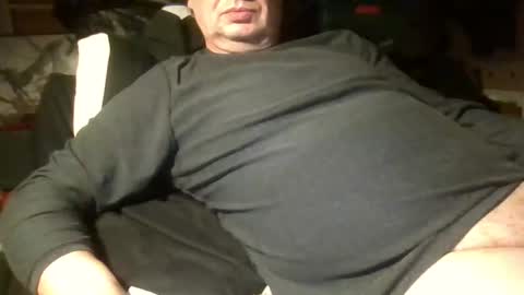 Snapshot of girlfriendinacoma chatting on 12.30.24 Rumpy-Pumpy online show from 12.30.24