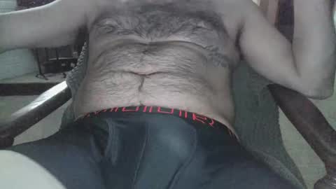 Snapshot of girthyhunguy chatting on 12.28.24 girthyhunguy online show from 12.28.24