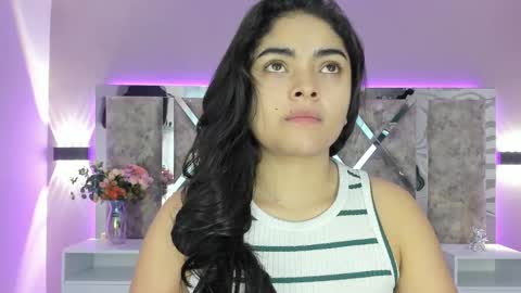 Snapshot of giselamaru chatting on 02.20.25 online show from 02.20.25