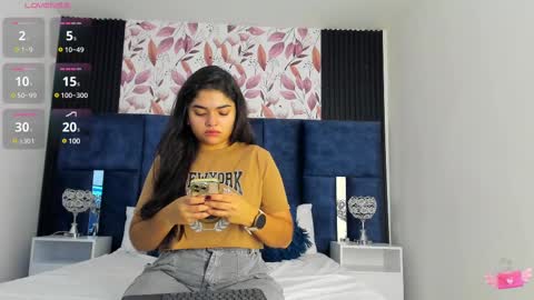 Snapshot of giselamaru chatting on 02.23.25 online show from 02.23.25