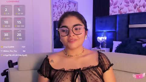 Snapshot of giselamaru chatting on 02.23.25 online show from 02.23.25