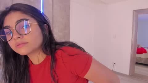 Snapshot of giselamaru chatting on 02.27.25 online show from 02.27.25