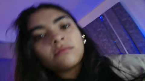 Snapshot of giselamaru chatting on 09.19.25 online show from 09.19.25