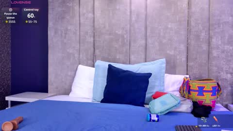 Snapshot of giselamaru chatting on 10.09.25 online show from 10.09.25