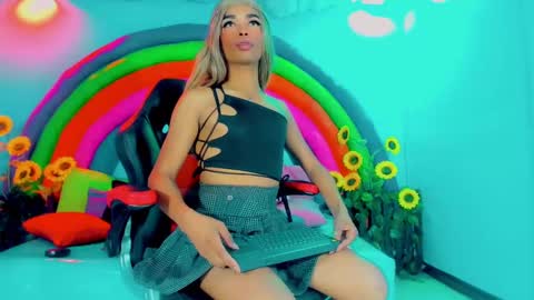 Snapshot of gisele_fox chatting on 01.11.25 Gisel online show from 01.11.25