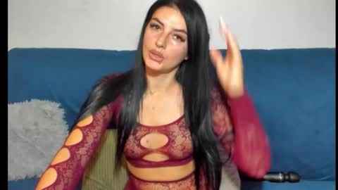 Snapshot of glamourouskassy chatting on 11.04.25 Casandra online show from 11.04.25