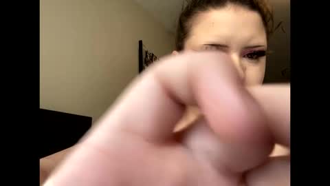 glitteredbrat online show from 10.14.25