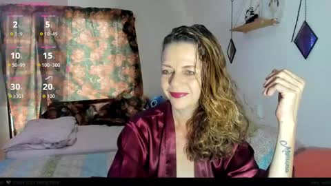 Snapshot of gloriawhitte7 chatting on 10.07.25 gloriawhitte7 online show from 10.07.25
