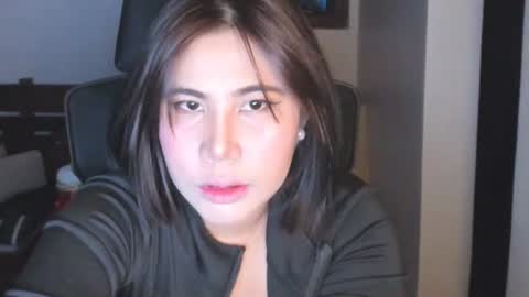 Snapshot of goddess_chantal chatting on 02.02.25 MARGOLD online show from 02.02.25