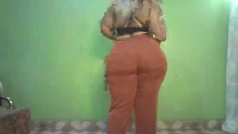 Snapshot of goddessebon chatting on 10.15.25 shasha big online show from 10.15.25