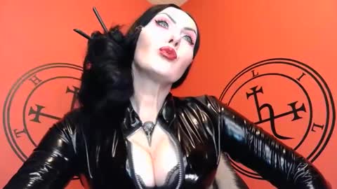 Snapshot of goddessmidnight chatting on 01.02.25 GODDESS MIDNIGHT online show from 01.02.25