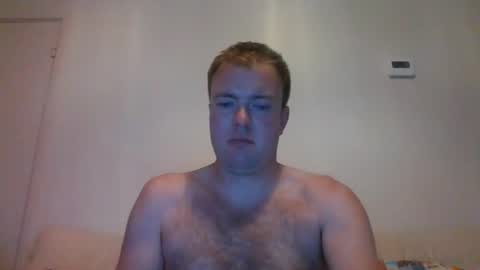 Snapshot of gogo12104 chatting on 09.15.25 jme online show from 09.15.25