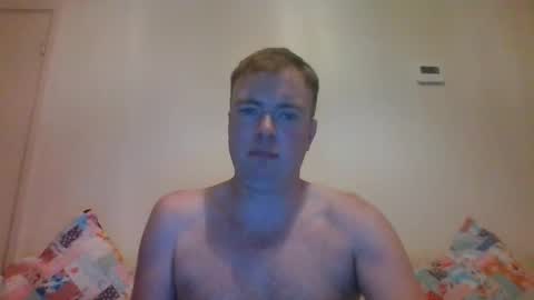 Snapshot of gogo12104 chatting on 11.03.25 jme online show from 11.03.25