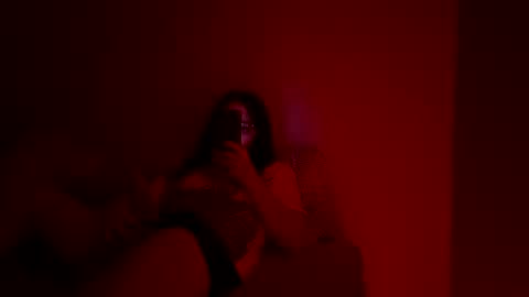 Snapshot of goldengun10 chatting on 02.25.25 goldengun10 online show from 02.25.25