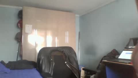 Snapshot of goodfumes chatting on 01.09.25 goodfumes online show from 01.09.25