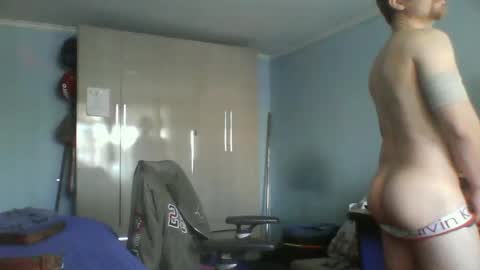 Snapshot of goodfumes chatting on 01.24.25 goodfumes online show from 01.24.25