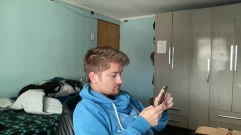 Snapshot of goodfumes chatting on 09.11.25 goodfumes online show from 09.11.25